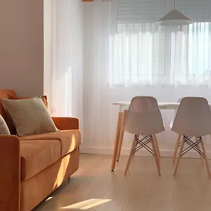 Promo April 150 Eruo 10 Nights - Colorful By The Sea Durrës