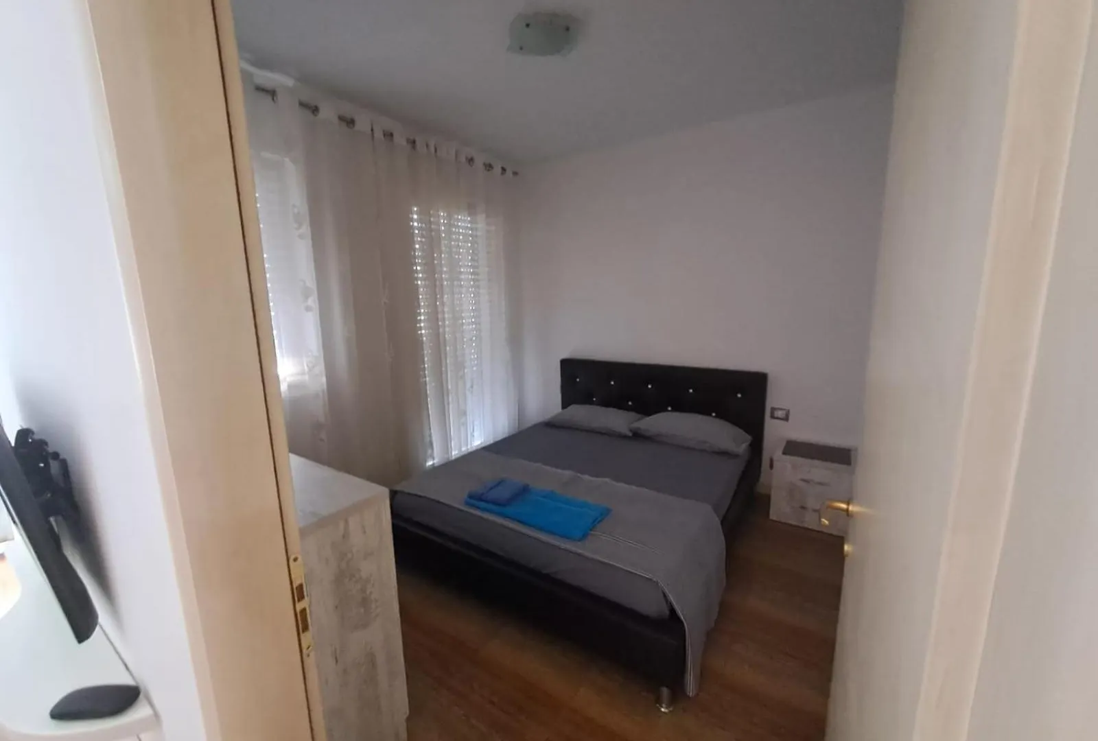 Amazing Seaside Apartment Durres