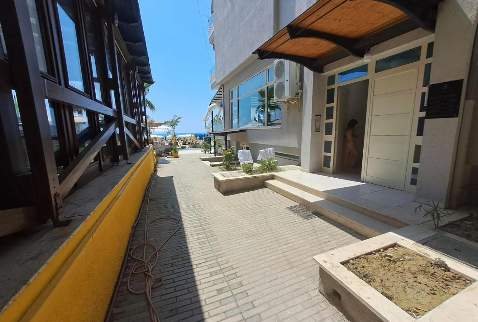 Amazing Seaside Apartment Durres Albania